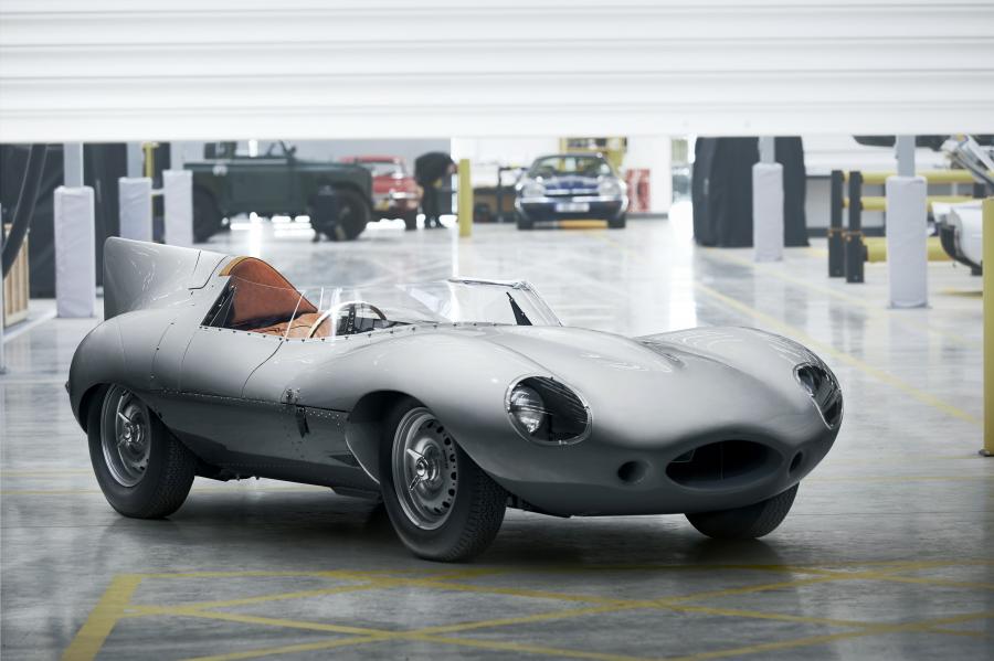  Jaguar D-Type Continuation 2018 года  (фото 1 из 14)